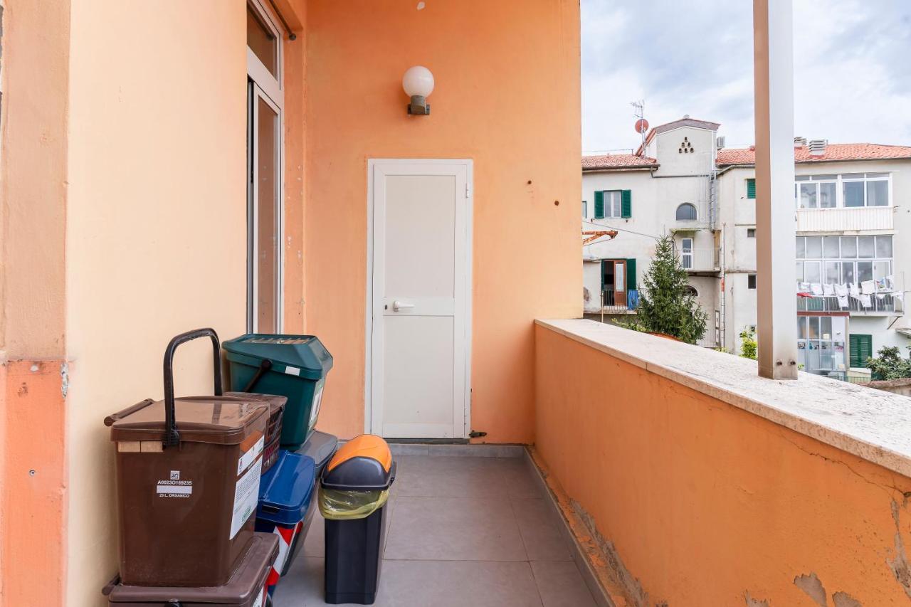 Piazza Sforzini Cozy Apartment Near The Sea! Livorno Ngoại thất bức ảnh