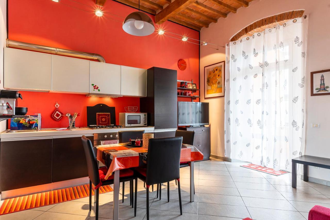 Piazza Sforzini Cozy Apartment Near The Sea! Livorno Ngoại thất bức ảnh